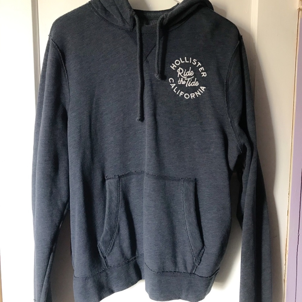 Hollister sweatshirt